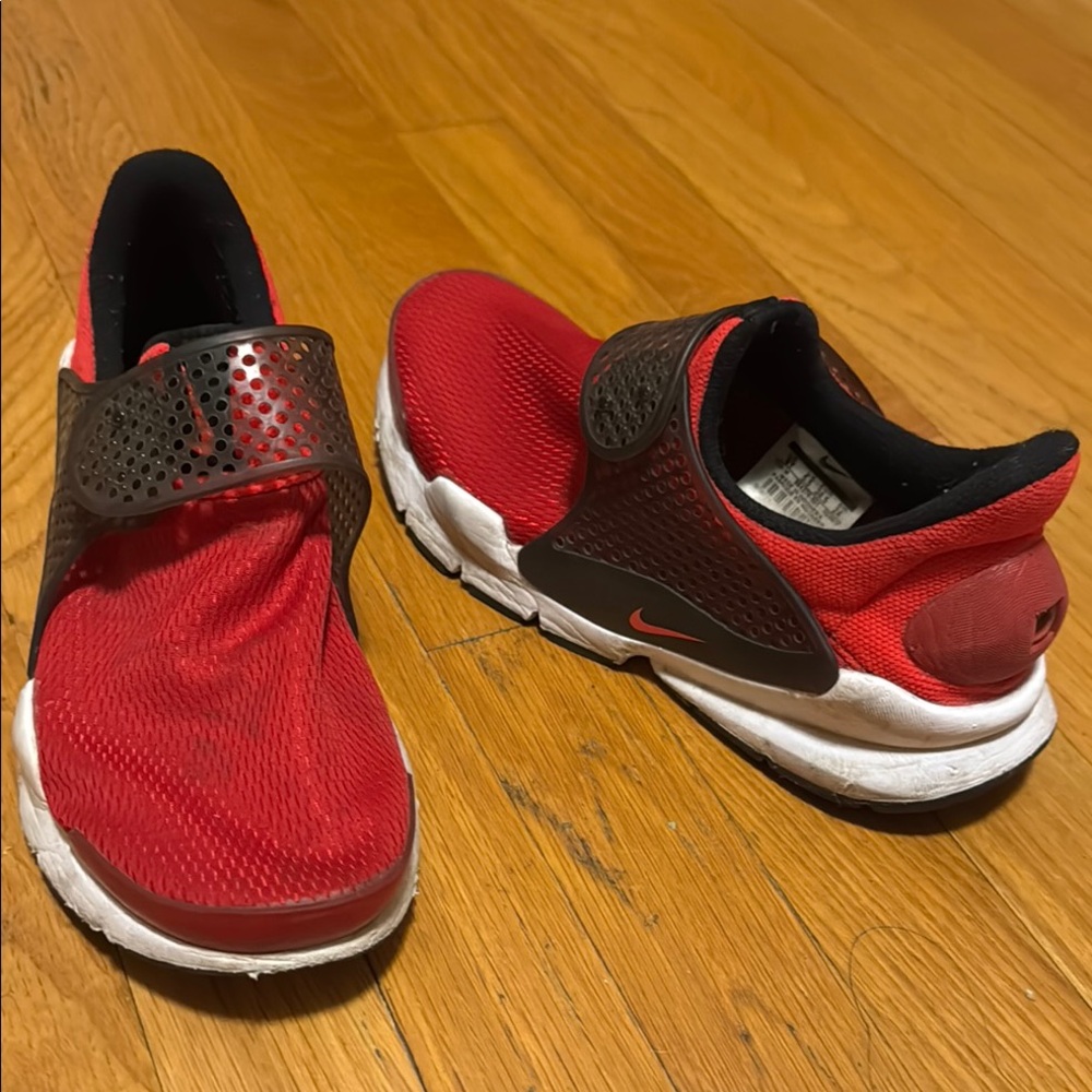 Nike Red and Black Slip-On Sneakers size 6 youth used
